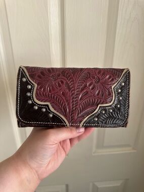 American West Genuine Leather Wallet